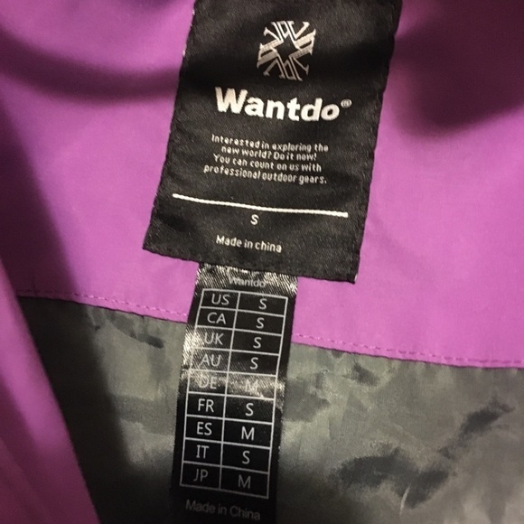 Wantdo Outdoor Jacket With Hood Size Small Purple and Black - Picture 4 of 8
